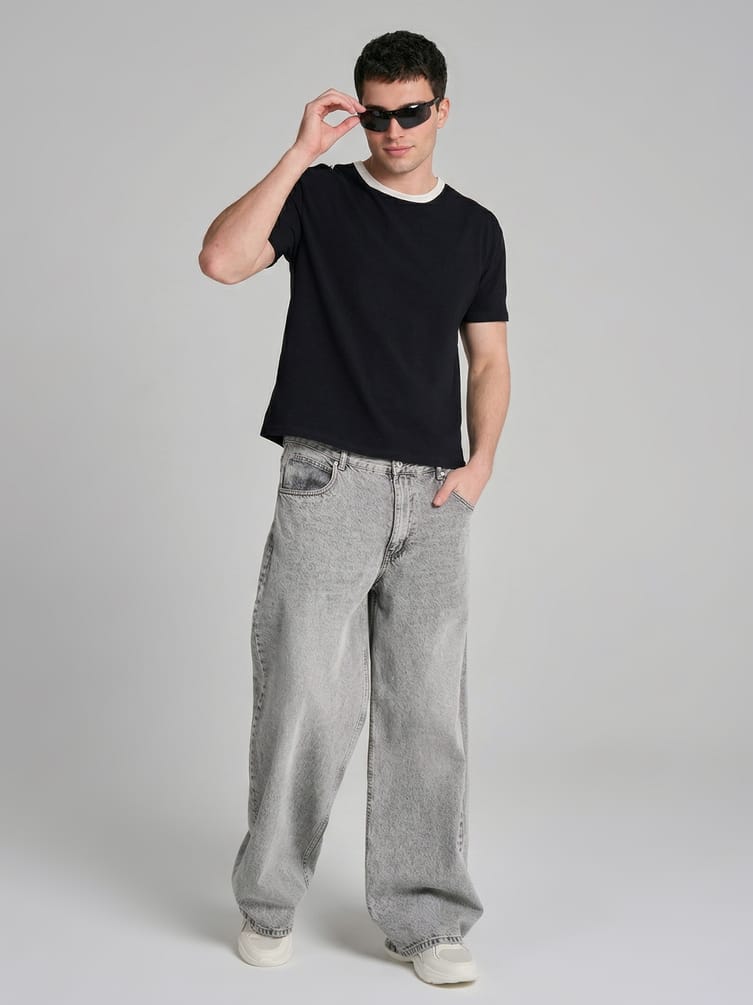 Футболка спортивная с лампасами