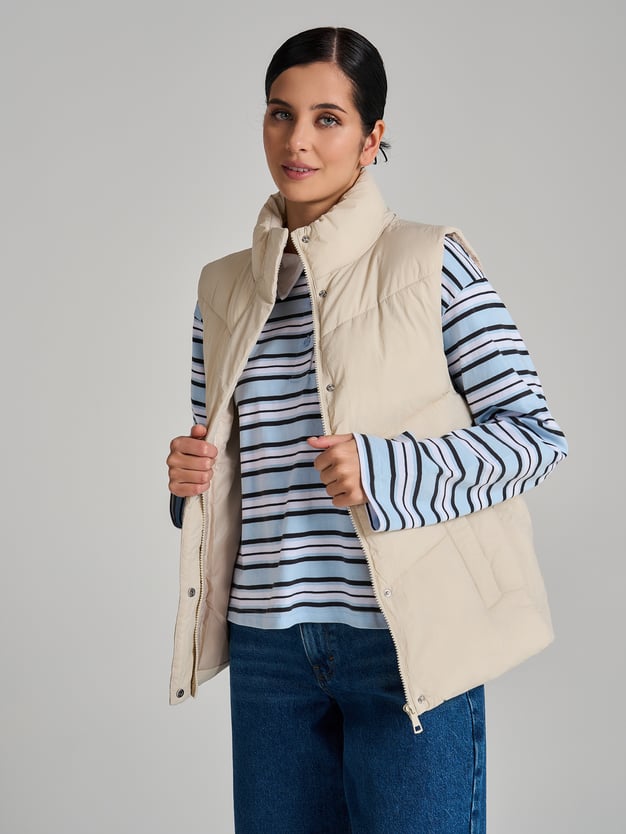 Жилет демисезонный на синтепоне