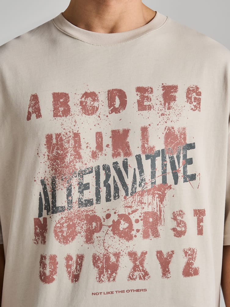 Футболка оверсайз с надписями