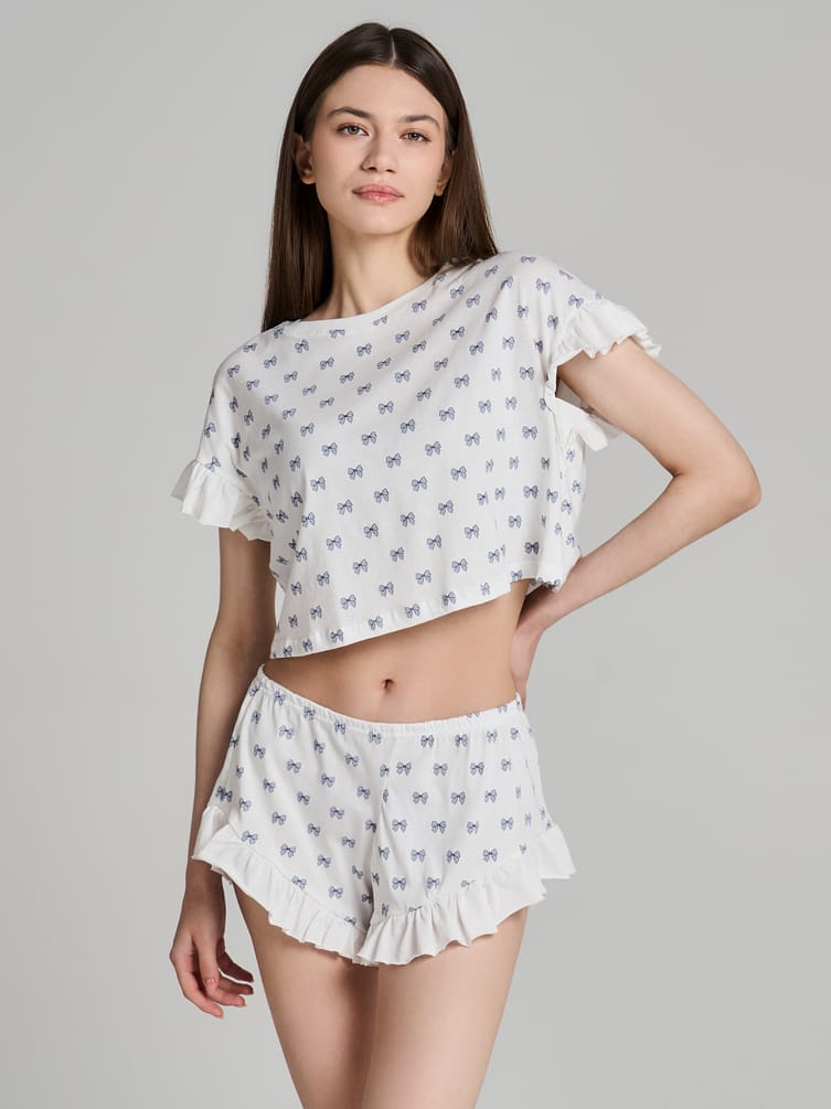 Пижама с рюшами и принтом бантиков