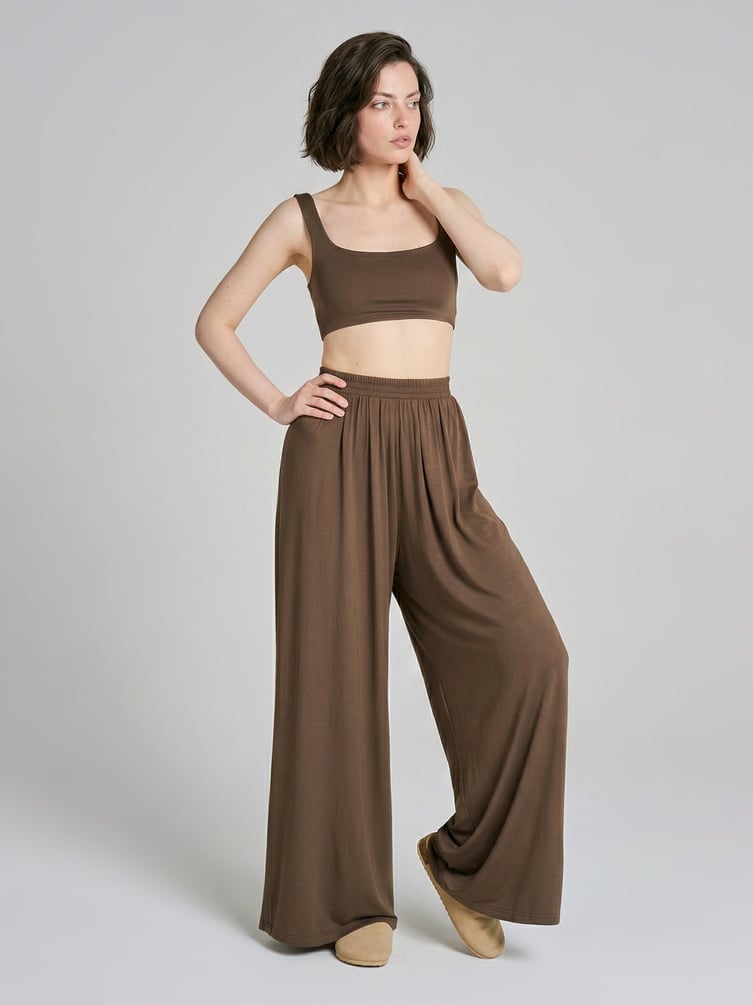 Пижама оверсайз с топом и широкими брюками