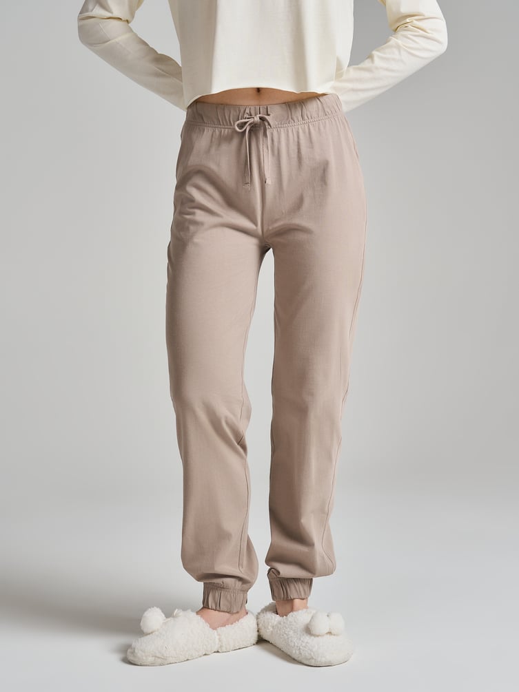 Хлопковая пижама с надписью и брюками