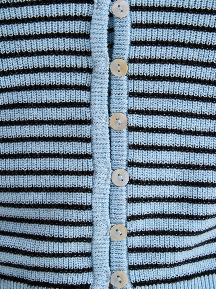 Кардиган полосатый на пуговицах