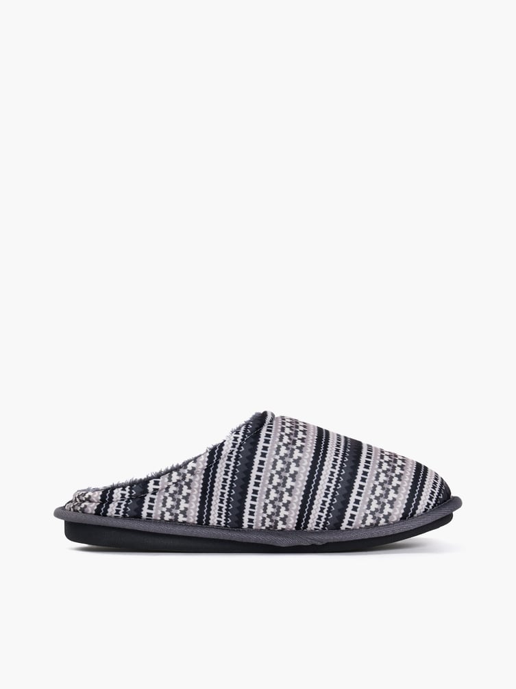 Тапочки домашние закрытые