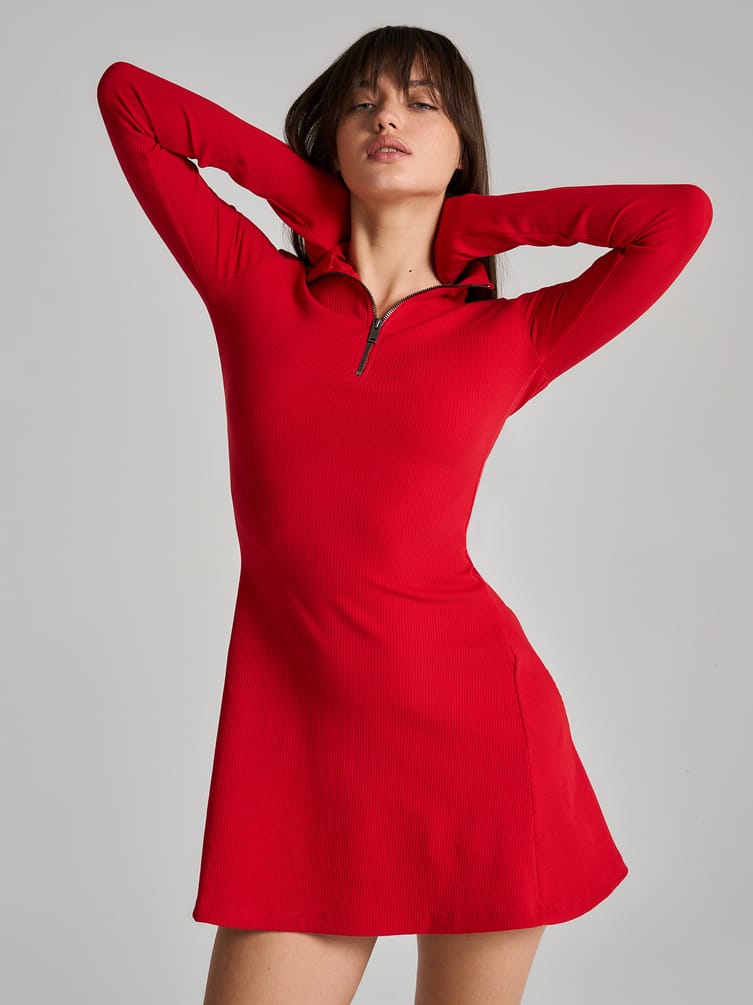 Платье в рубчик деловое