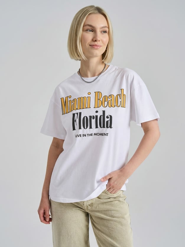 Футболка оверсайз с надписью