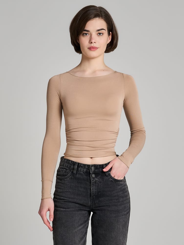 Лонгслив из вискозы с драпировкой