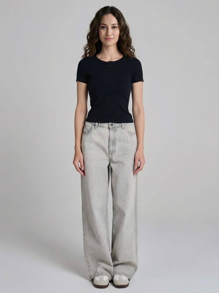 Футболка приталенная на пуговицах