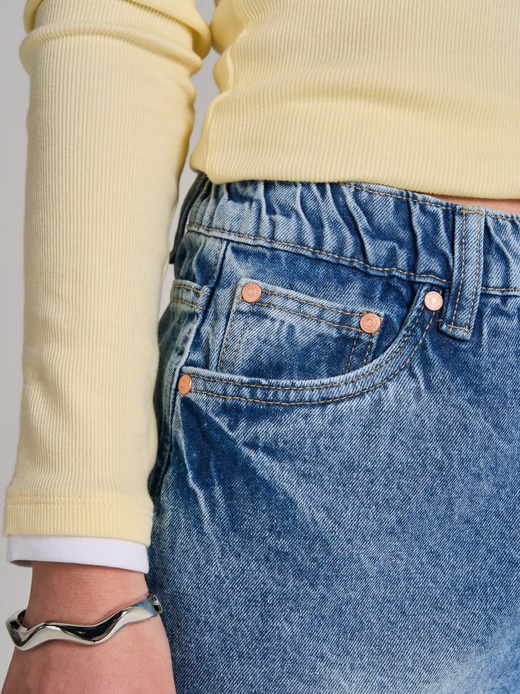 Джинсы широкие на резинке