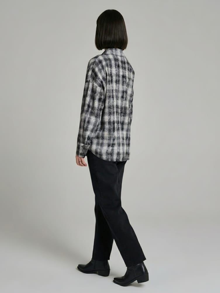 Джинсы зауженные с необработанными краями