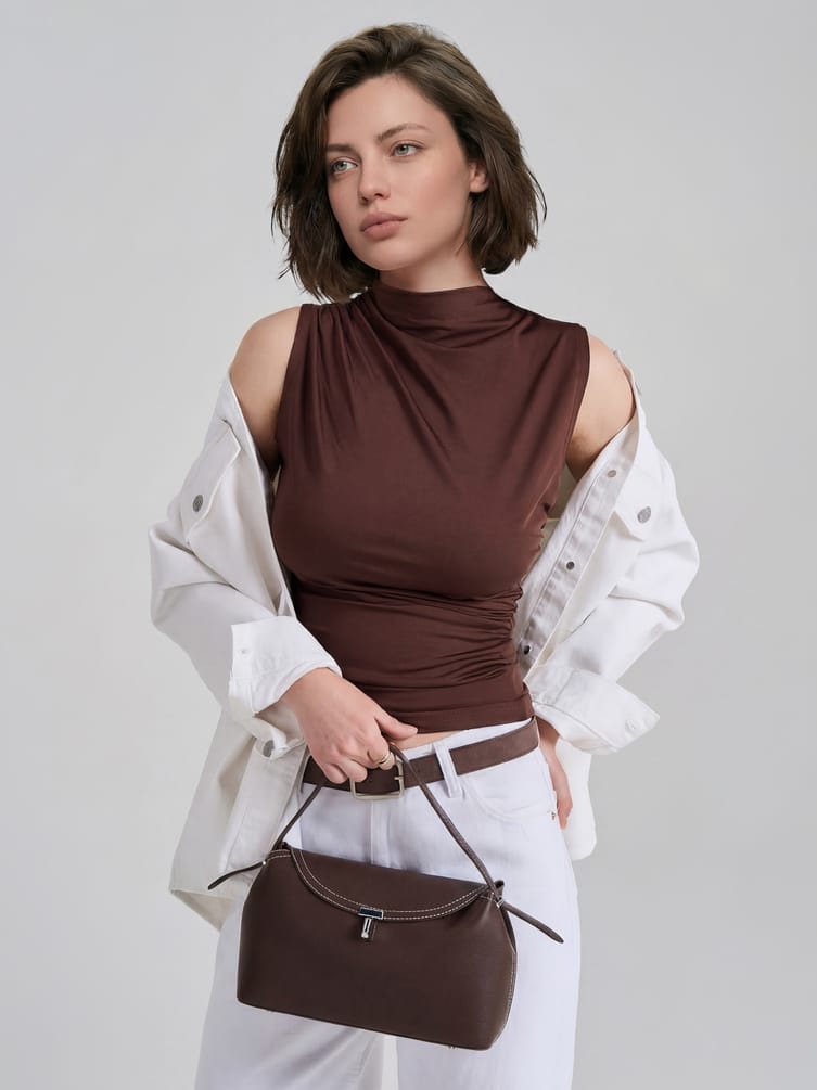 Топ с драпировкой на талии