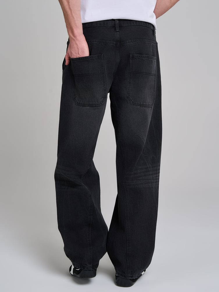 Джинсы Ballon со смещенными боковыми швами