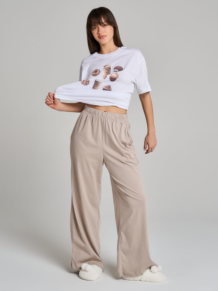 Пижама с принтом и брюками