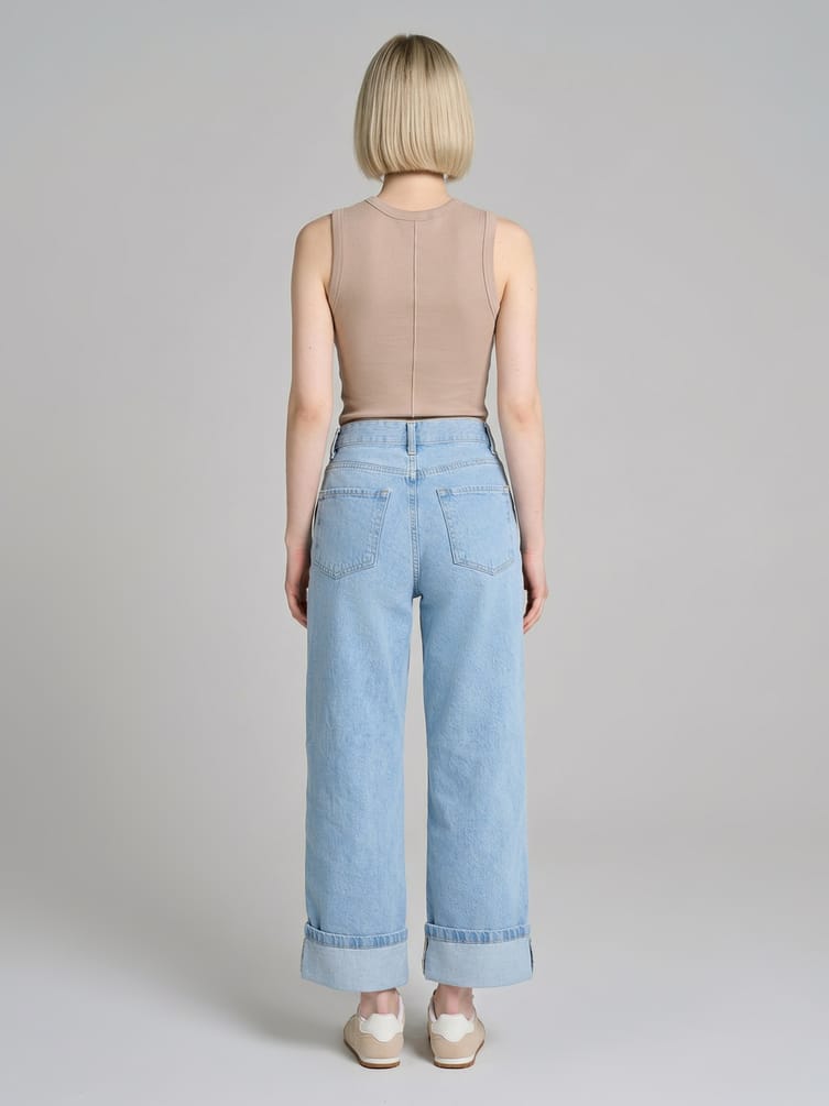 Джинсы широкие с подворотами