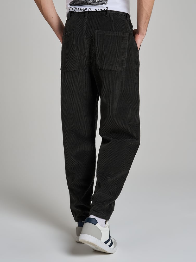 Брюки вельветовые зауженные