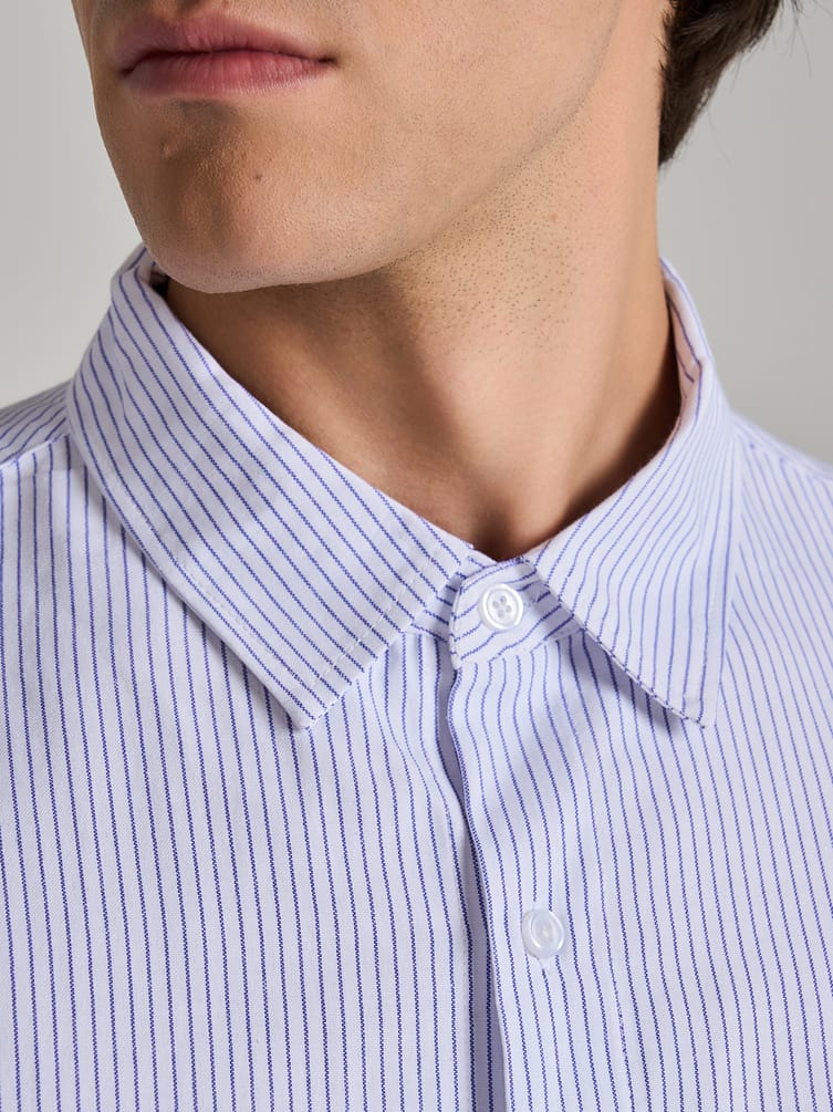 Классическая рубашка в полоску