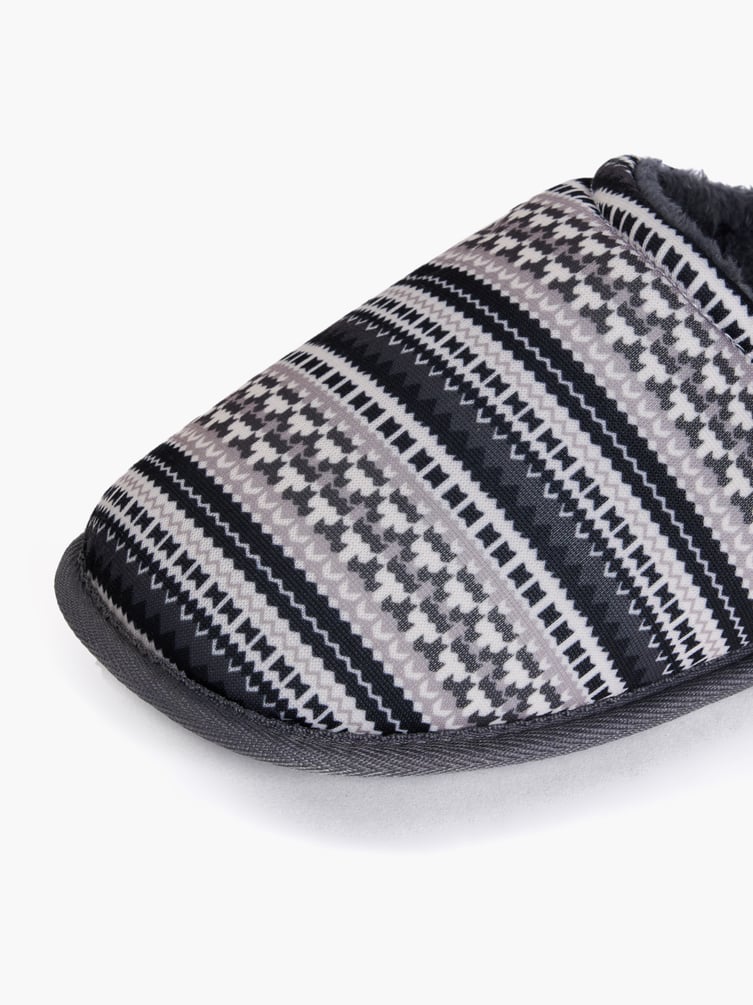 Тапочки домашние закрытые