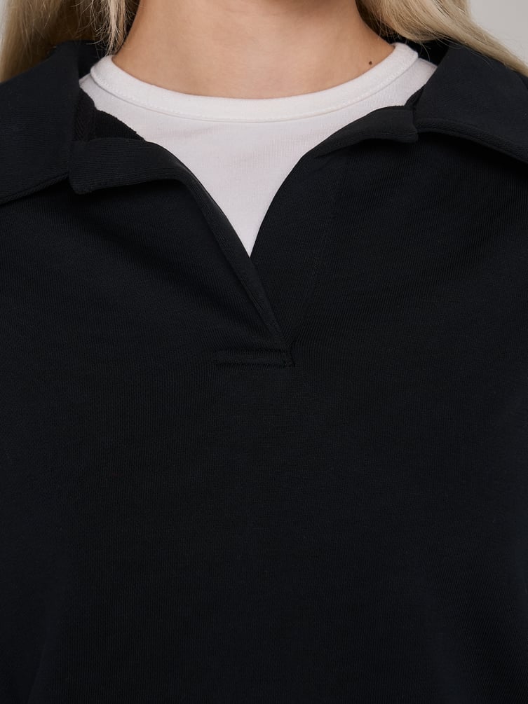 Свитшот без начеса с воротничном