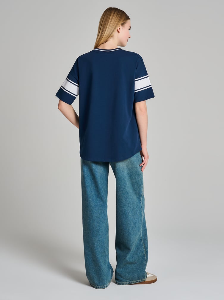 Спортивная футболка оверсайз с надписью