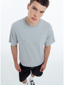 Однотонная хлопковая футболка