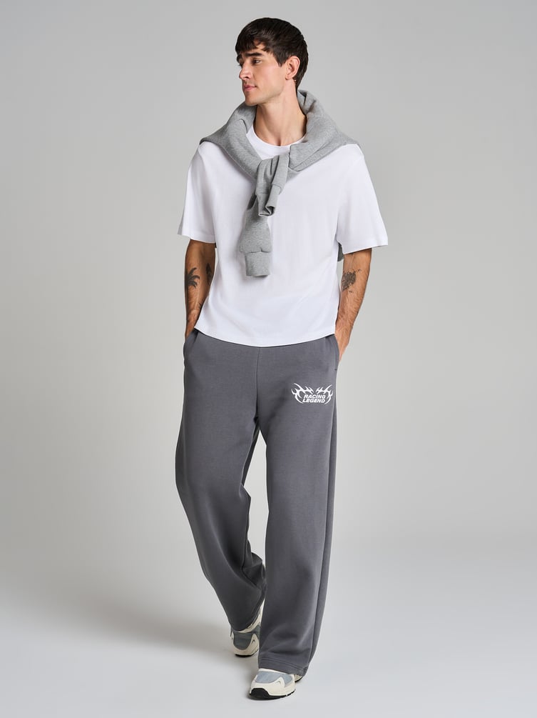 Теплые брюки оверсайз с надписью и начесом