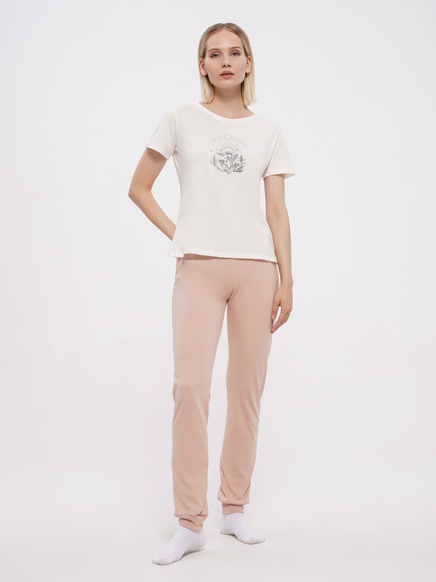 Домашний комплект с футболкой и брюками