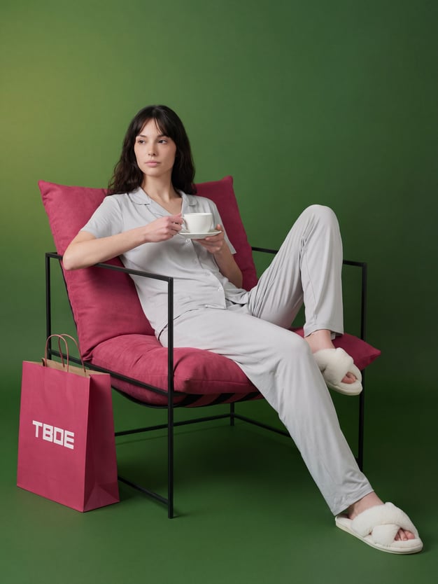 Пижама с рубашкой и брюками