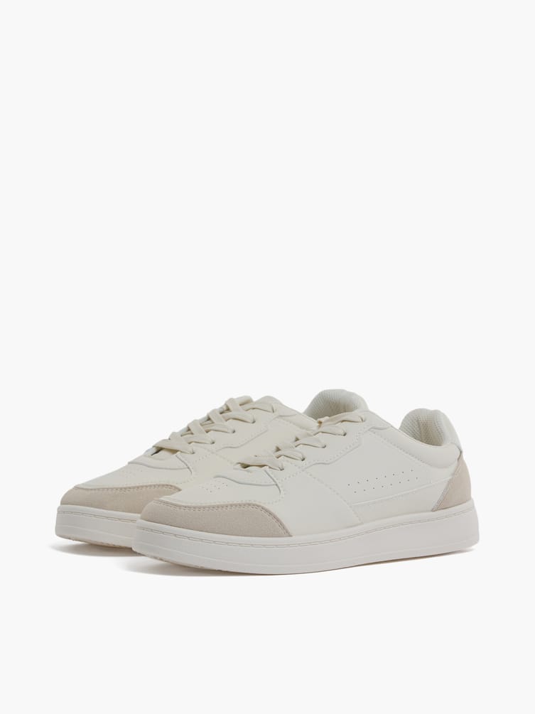 Кроссовки спортивные