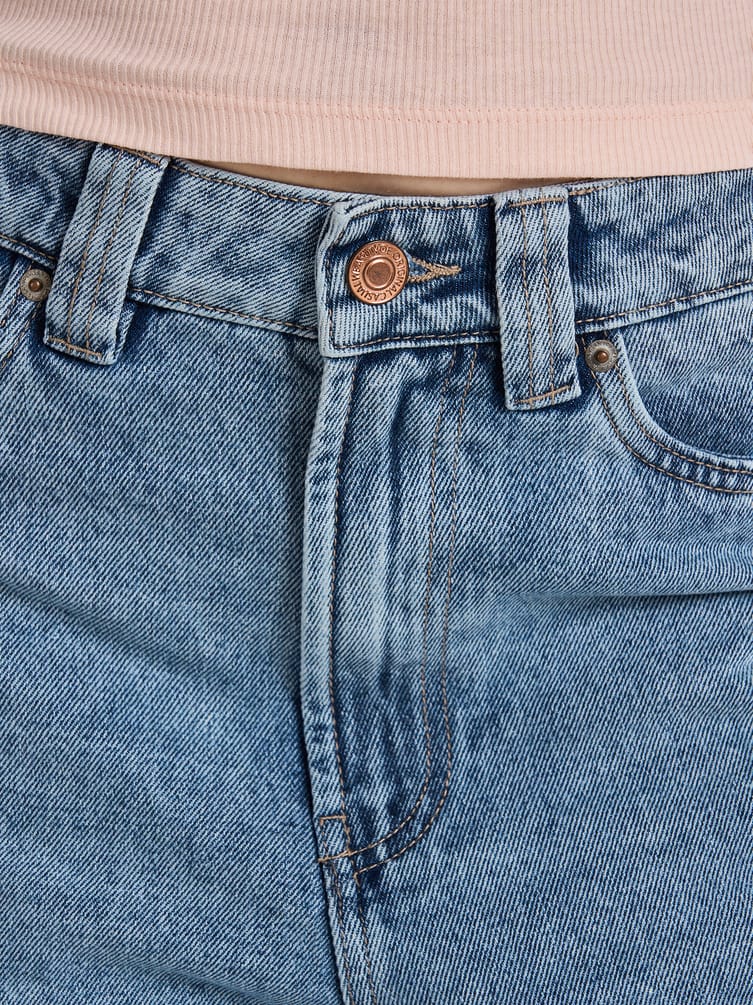 Джинсы багги широкие с вареным эффектом