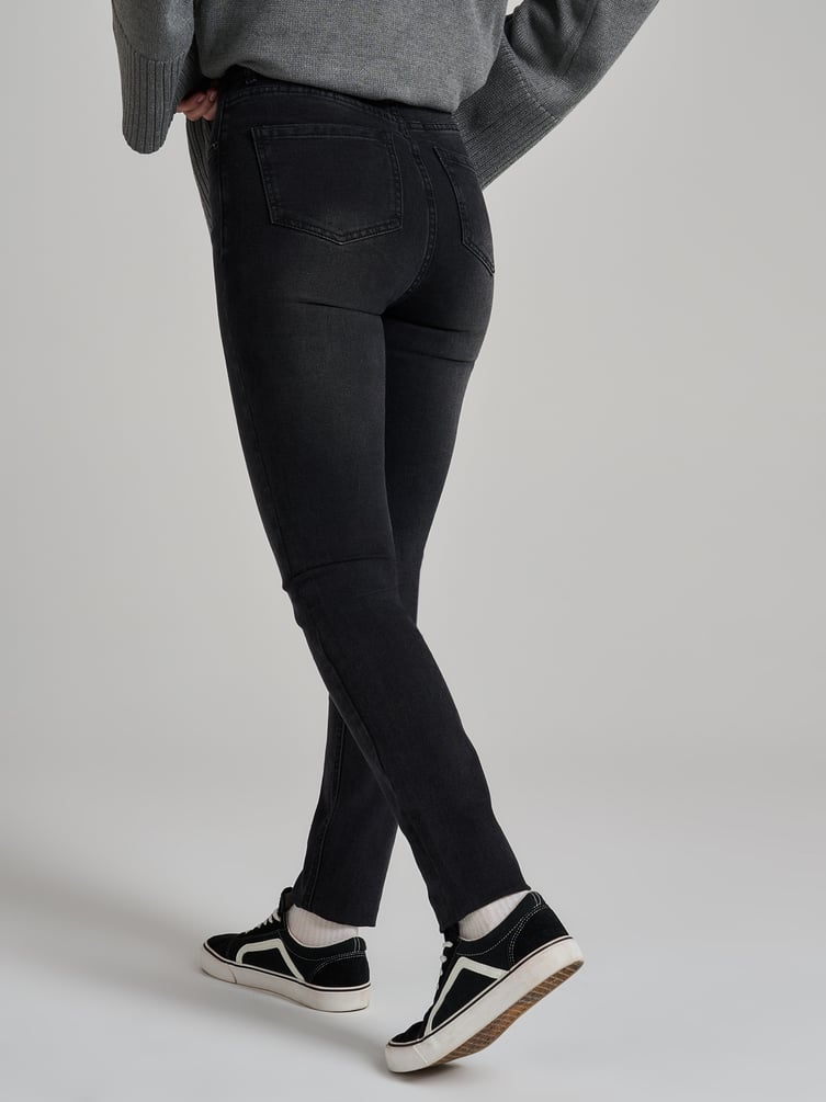 Джинсы скинни