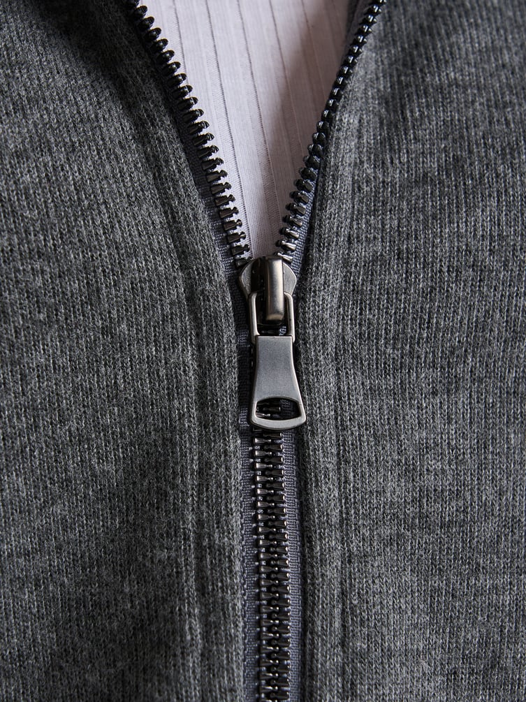 Толстовка с капюшоном трикотажная