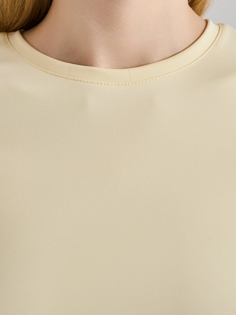 Облегающая футболка