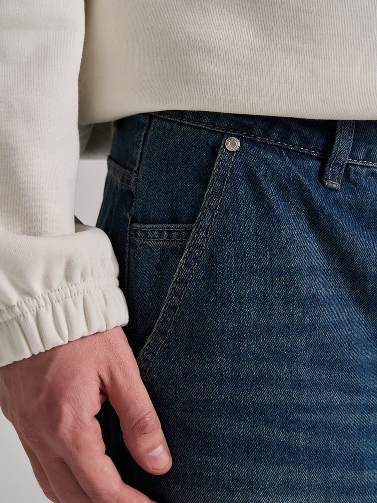 Джинсы Ballon со смещенными боковыми швами