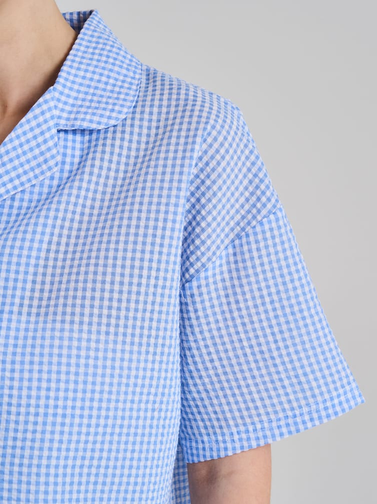 Пижама в клетку с рубашкой и шортами