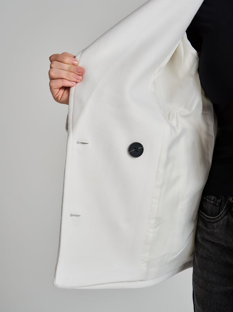 Пальто демисезонное двубортное