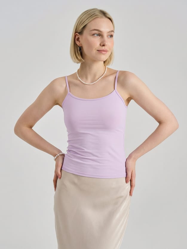 Топ на тонких бретелях