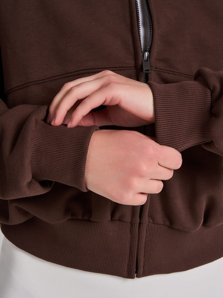 Толстовка бомбер укороченная