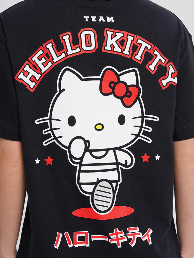 Hello kitty t-shirts  Черная майка, Футболки, Футболки для девочек