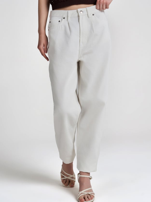 Джинсы момы высокой талией