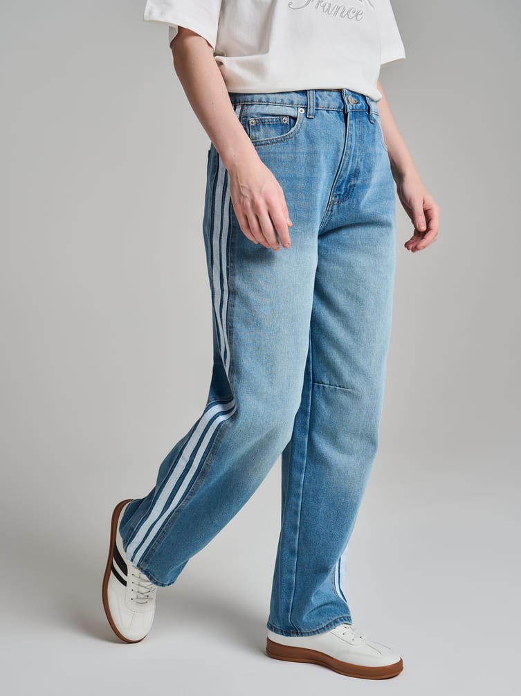 Джинсы широкие Balloon с лампасами