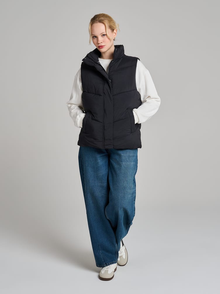 Жилет демисезонный на синтепоне