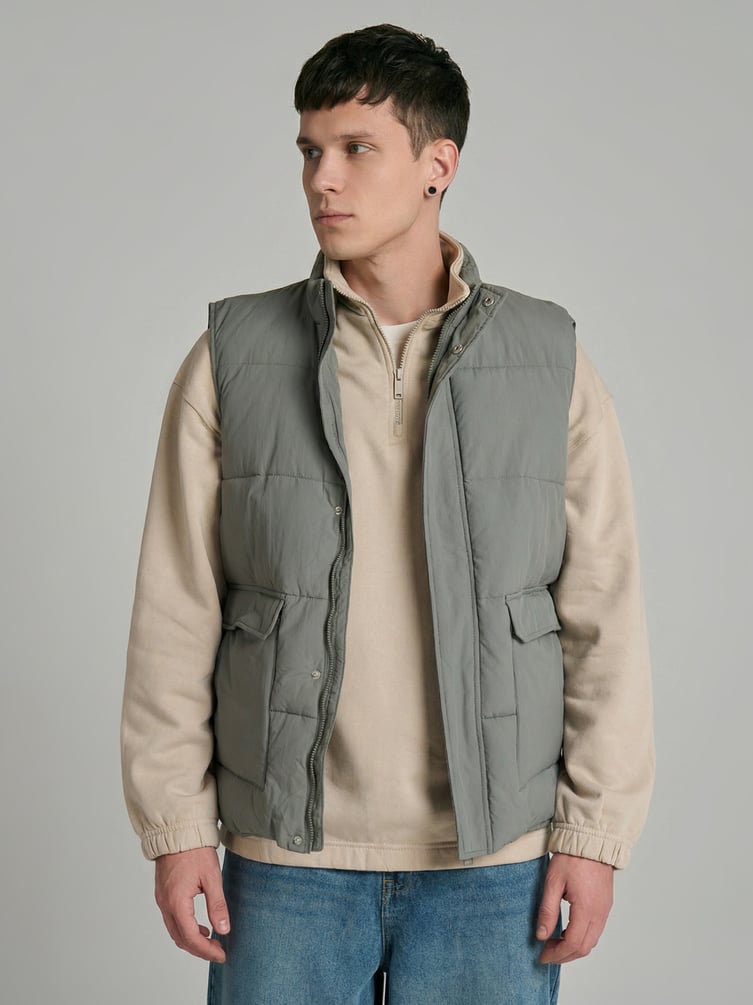 Утепленная толстовка с высоким горлом и начесом