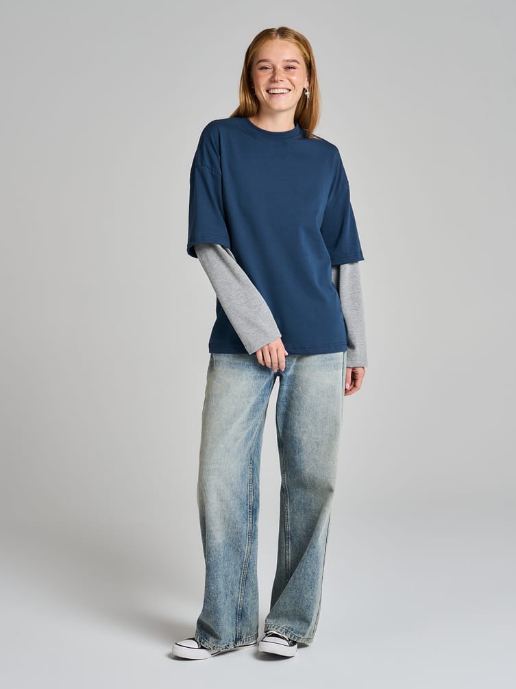 Лонгслив оверсайз с двойным рукавом