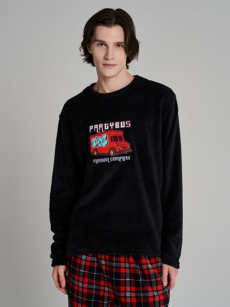 Пижама плюшевая с вышивкой и штанами