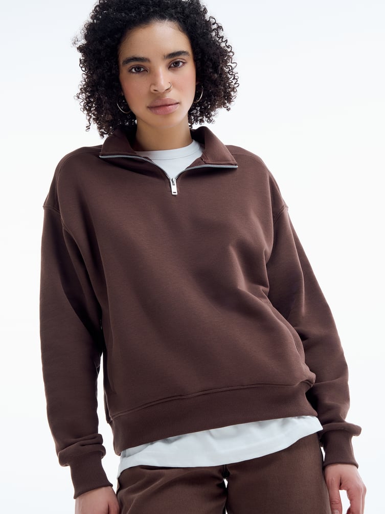 Half Zip толстовка с надписью на спине