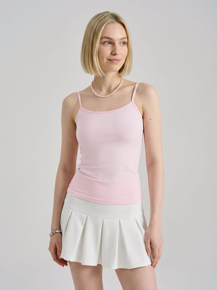 Топ на тонких бретелях