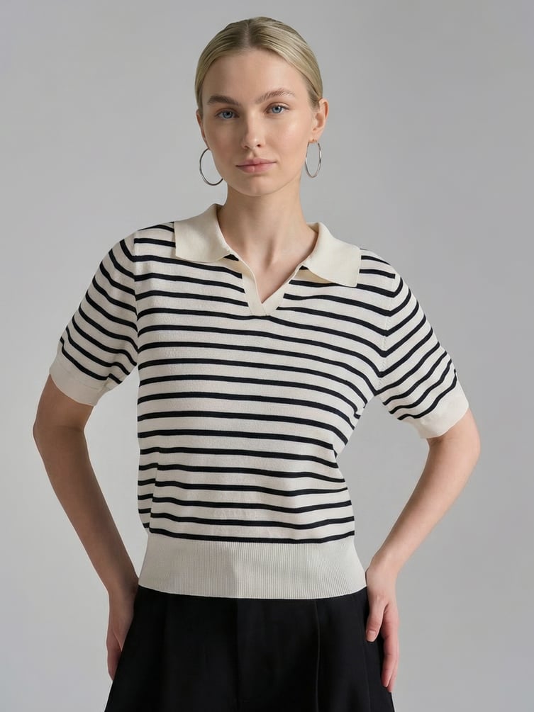 Джемпер трикотажный в полоску