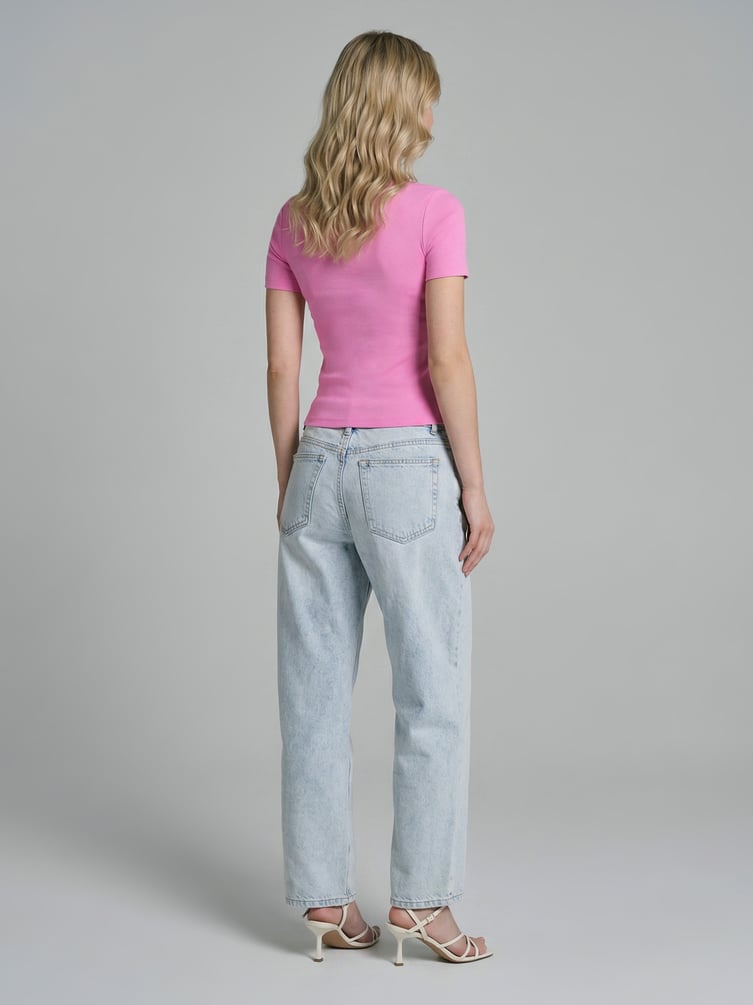 Джинсы широкие укороченные