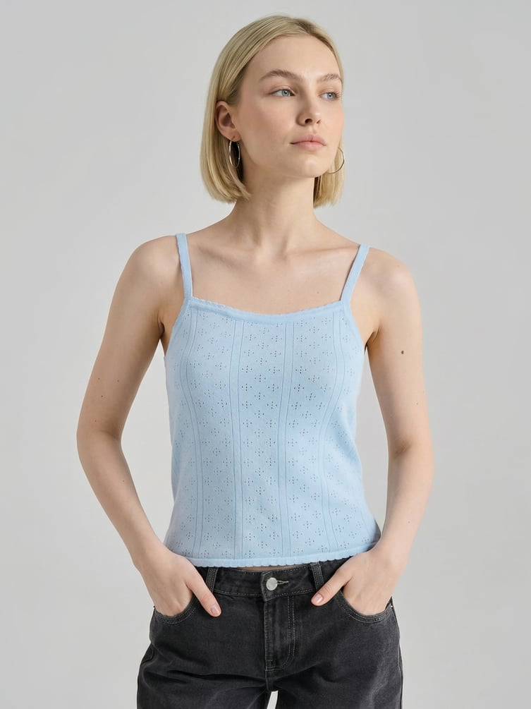 Топ на тонких лямках с перфорацией