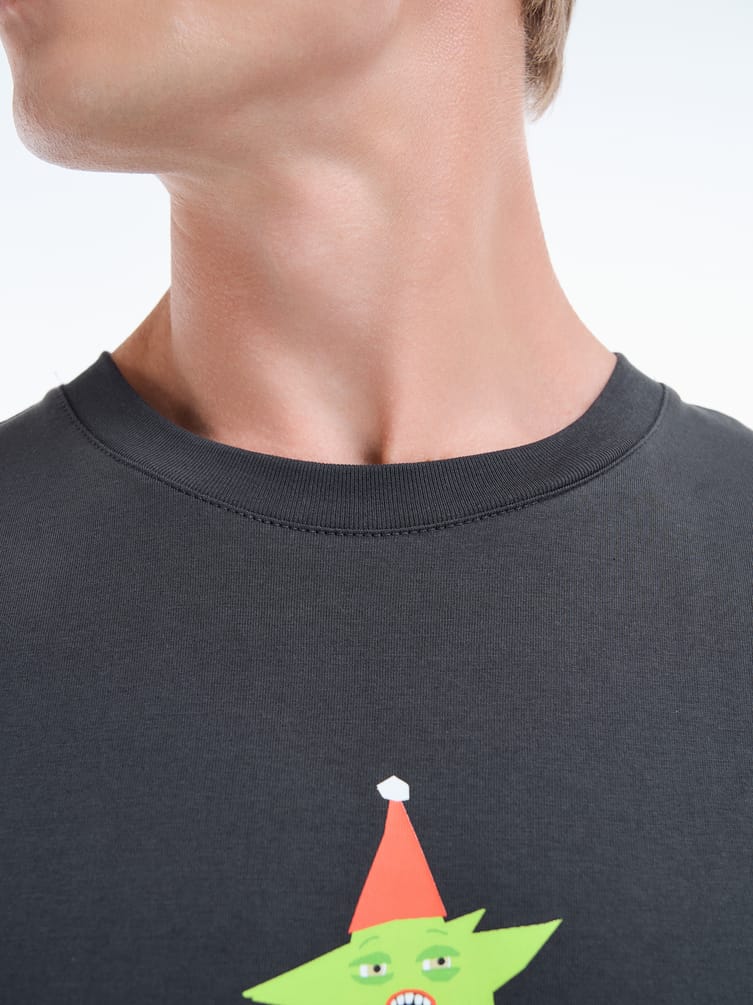 Футболка из хлопка со смешным новогодним принтом